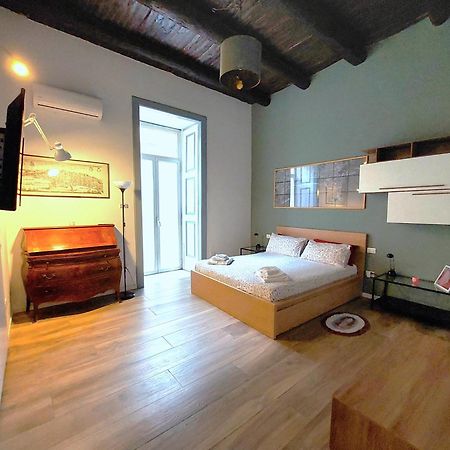 Museum Comfort Apartment เนเปิลส์ ภายนอก รูปภาพ